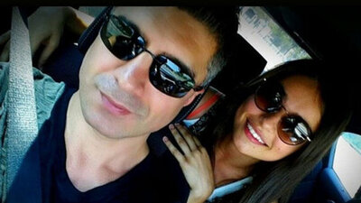 Özcan Deniz ile Ayça Ayşin Turan'la birlikte mi?