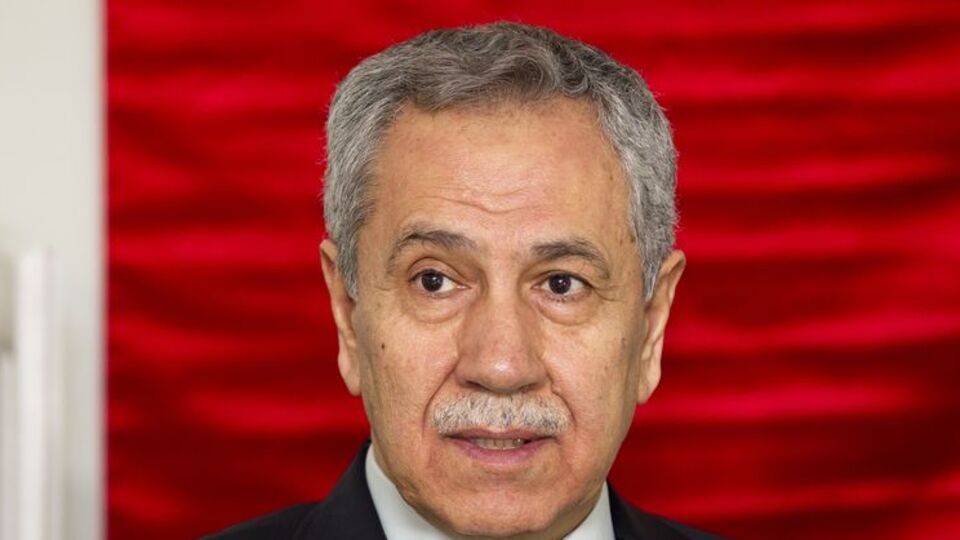 Arınç: Tutuksuz yargılanmalarından yanayım