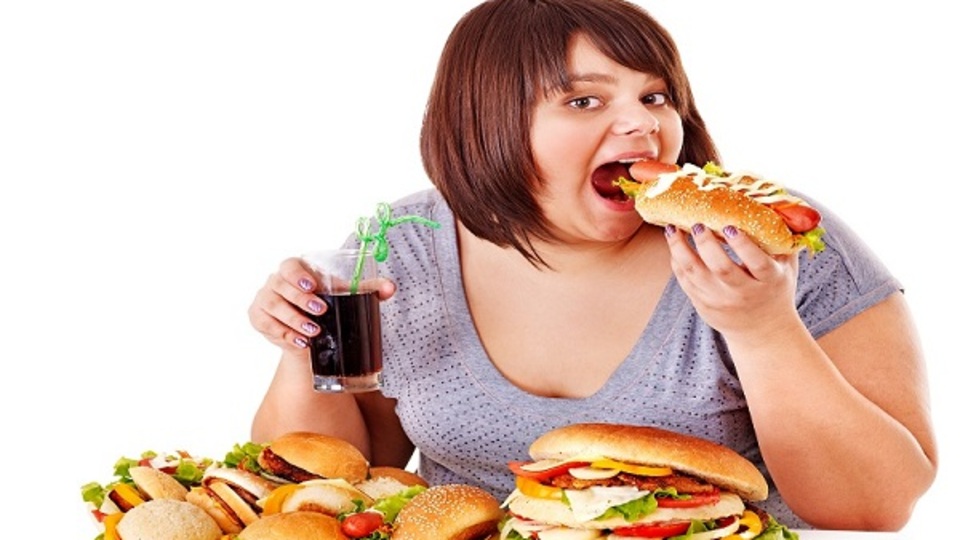 Türkiye'de kadınlar erkeklere göre daha şişman!