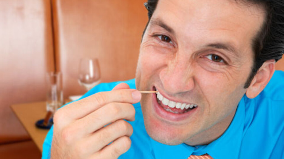 Kürdan kullanmak dişleri çürütüyor!