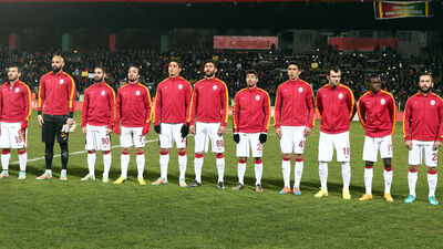 İstiklal Marşı'na ayıp