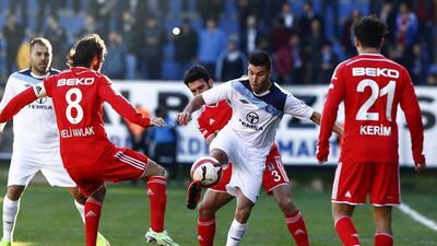 Beşiktaş: 1 - Adana Demirspor: 2