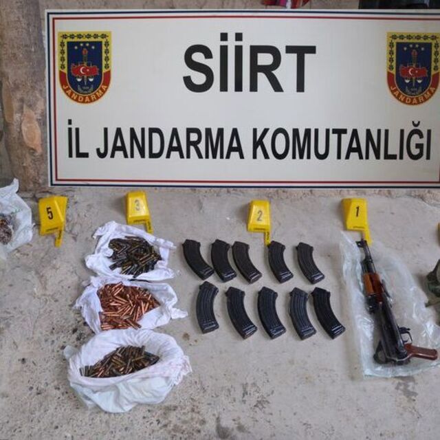 Evin samanlığında mühimmat bulundu