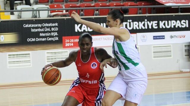 Mersin yarı finalde!