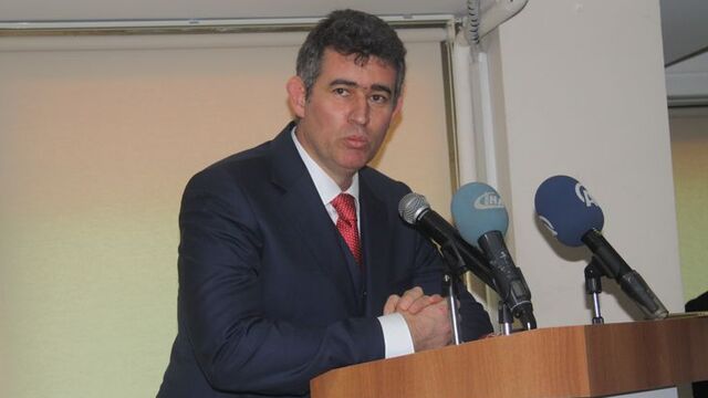 "O çocuk, kanuna aykırı tutuklanmıştır"