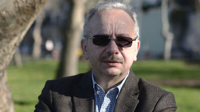 Prof. Kara: Ak Parti ve Cemaat, hepimizi aşağıya çekiyor