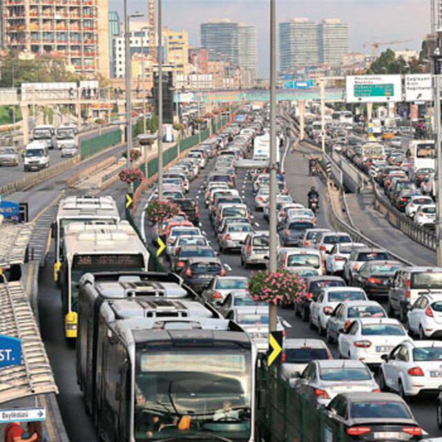 İstanbul'un trafiği nasıl çözülür?