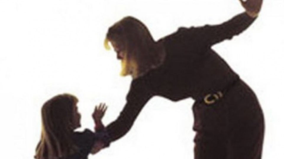 'Çocuk gelinler çocuklarını dövüyor'