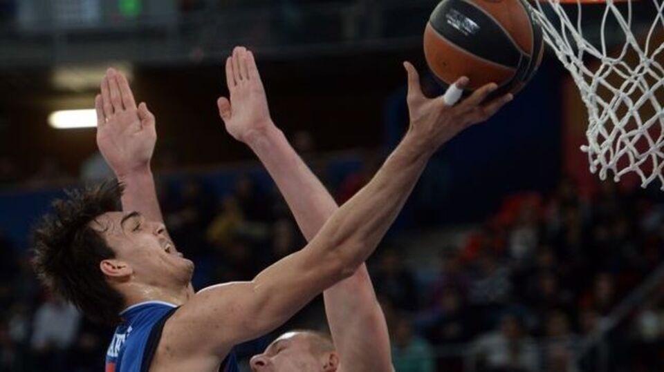 Anadolu Efes'ten müthiş zafer!