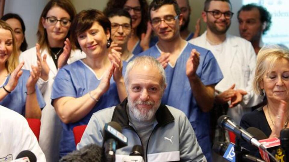 Ebola virüsü bulaşan doktor iyileşti
