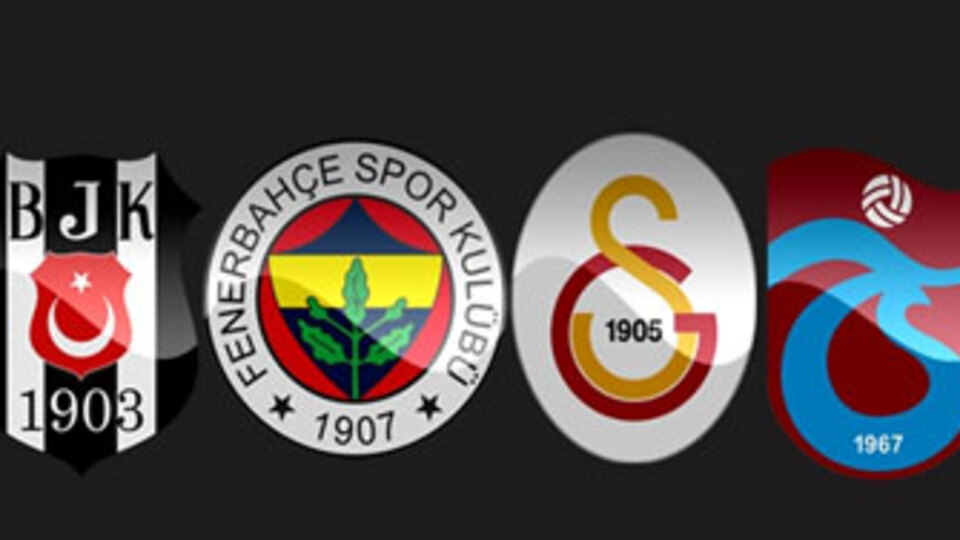 İlk golü büyükler yer!