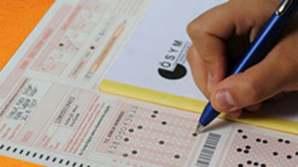 ÖSYM işi ticarete döktü: Her soruya itiraz 20 TL, kitapçığa bakmak 50 TL