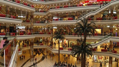 Bakan Güllüce'den flaş AVM açıklaması