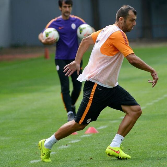 Pandev'in menajerinden flaş açıklama