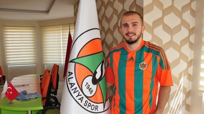 Alanyaspor'da 3 yolcu