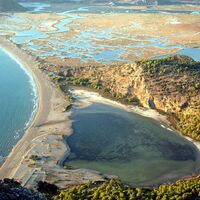 "Çivi bile çakmama" sözü!