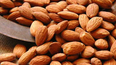 Badem ye bacaklar güzelleşsin