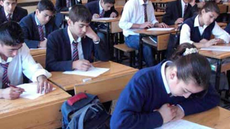 Öğrenciye şiddeti nasıl önleyeceği derste öğretilecek