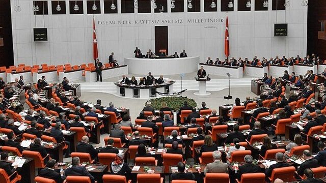 Meclis yoğun gündemle toplanacak