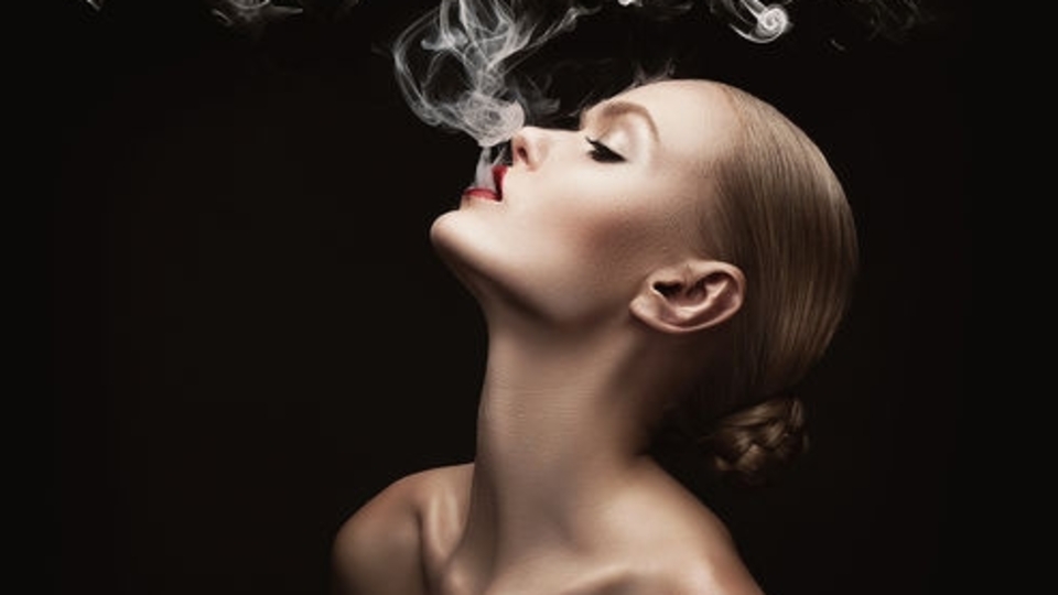 Sigarayı bırakmanın güzelliğiniz için 7 faydası