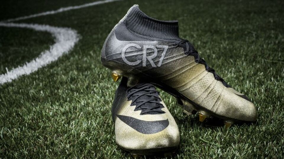 Cristiano Ronaldo'ya özel krampon