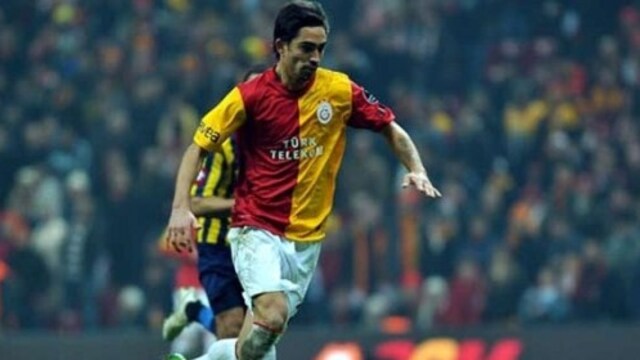 Yiğit, Akhisar yolunda