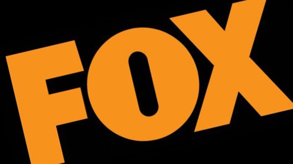 Fox TV'ye taşlı saldırı