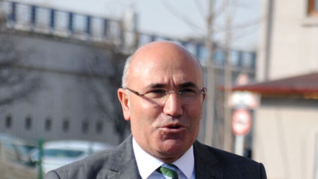 'VIP torpil listesi' için suç duyurusu