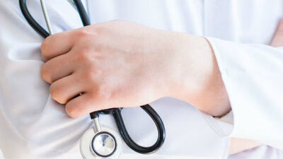 'Doktorların yarıdan fazlası hasta'