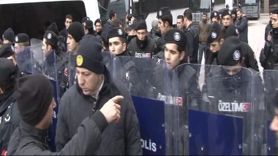 385 polisli duruşma!