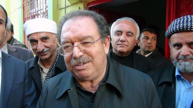 Öcalan'ın mesajını iletti