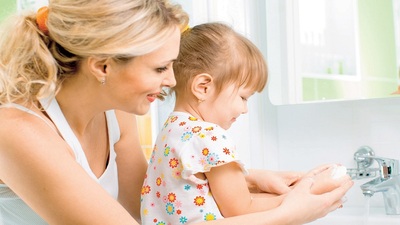 Mikroplarla mücadelede en etkili silah el yıkamak