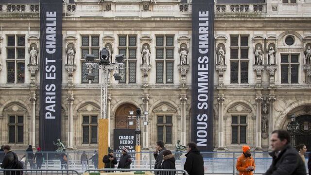 Charlie Hebdo'nun baskısı uzatıldı