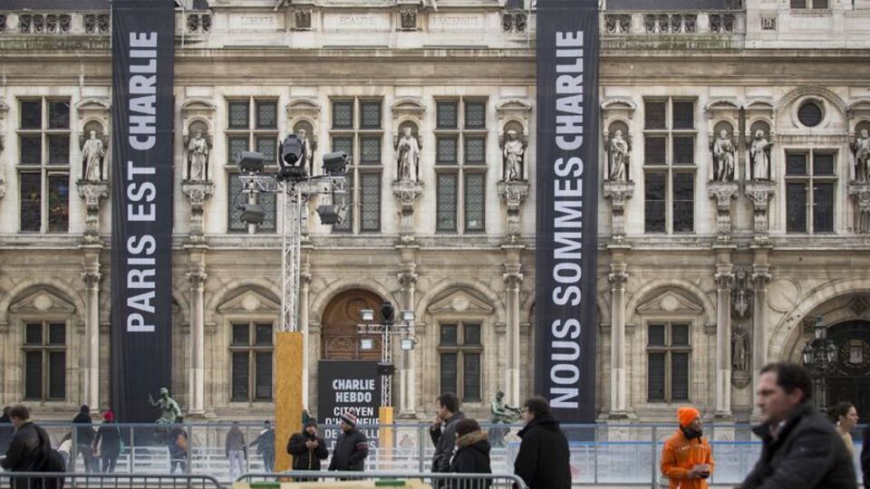 Charlie Hebdo'nun baskısı uzatıldı