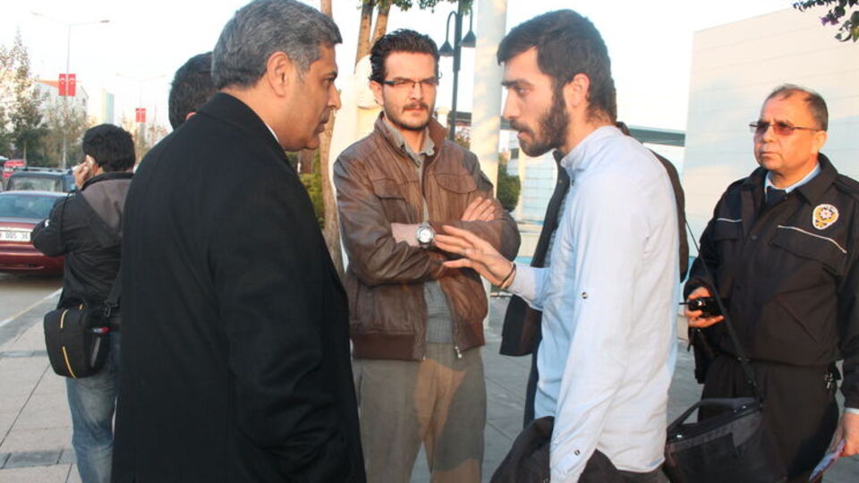 Mersin'de gazeteciler darp edildi