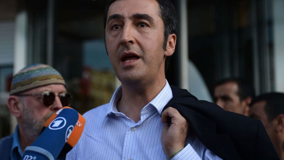 Cem Özdemir'e soruşturma iddiası