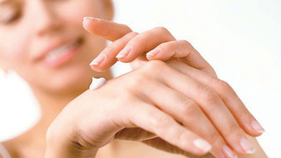 'Çatlayan elleri poşette bekletin'