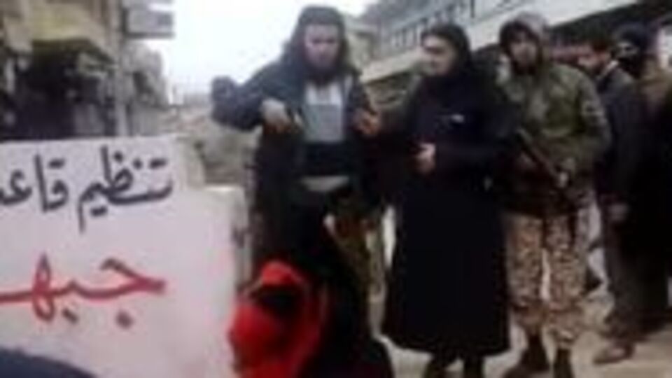 Nusra Cephesi, askeri kargo uçağını düşürdü
