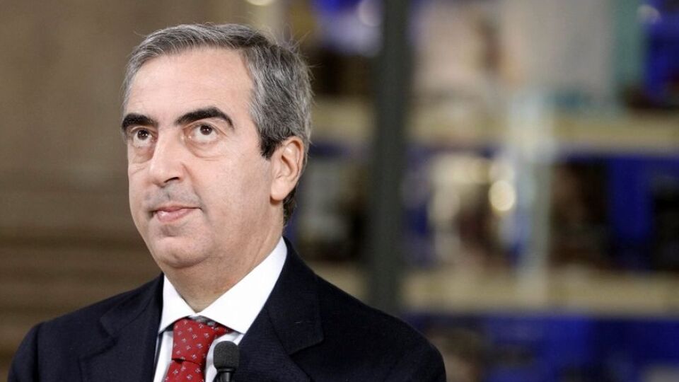 İtalya'da 'densiz twit'e tepki