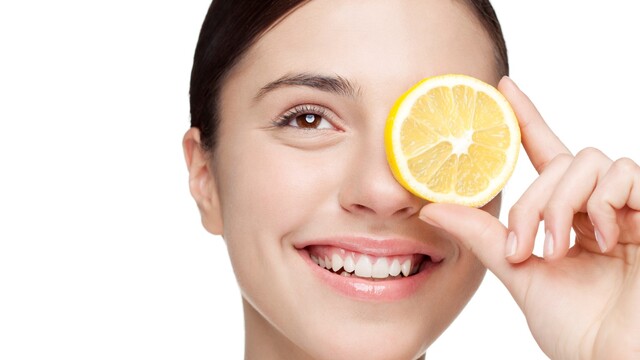 C vitamini cildi gençleştiriyor