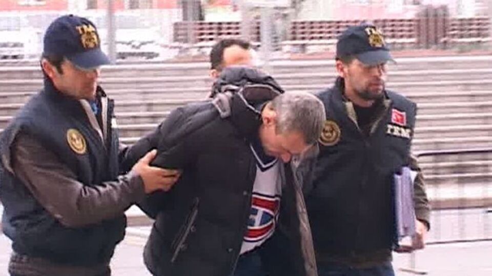 Tutuksuz yargılanan hava korsanı: Beni tutuklayın