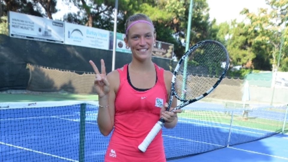 Ünlü tenisçi yaşamını yitirdi