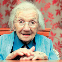 "Uzun yaşam için erkeklerden uzak durun"