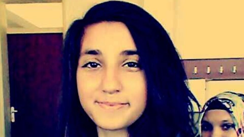 14 yaşındaki Büşra'yı köpek korkusu öldürdü