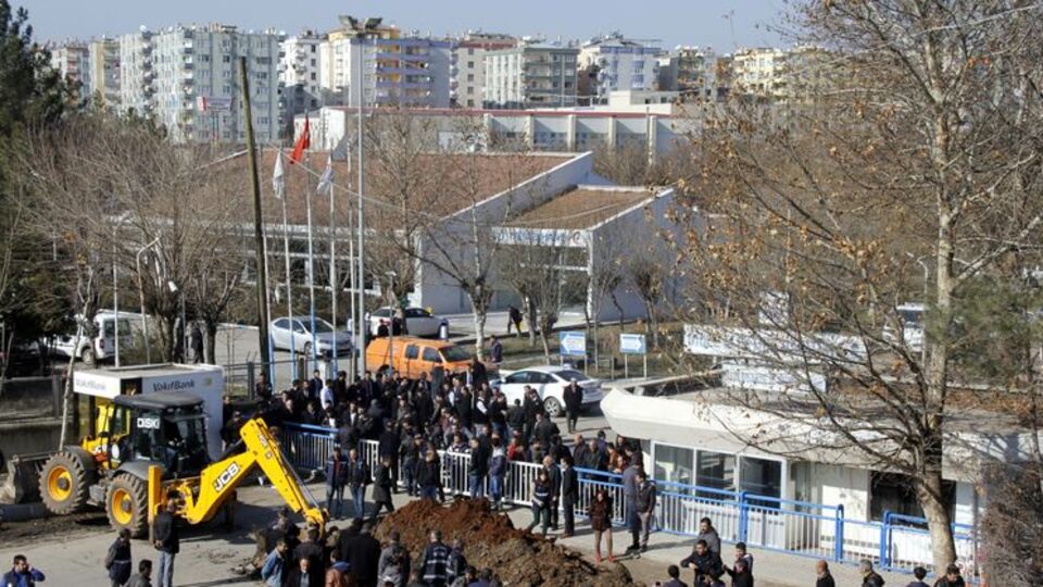 Diyarbakır'da gergin anlar