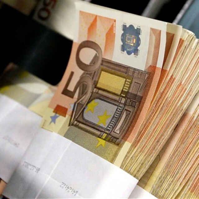 1.1 trilyon Euro saçacak!