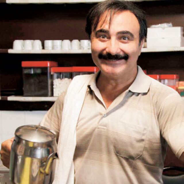 Çay tepsisiyle ninja dövdü