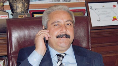 AK Partili eski belediye başkanı tutuklandı