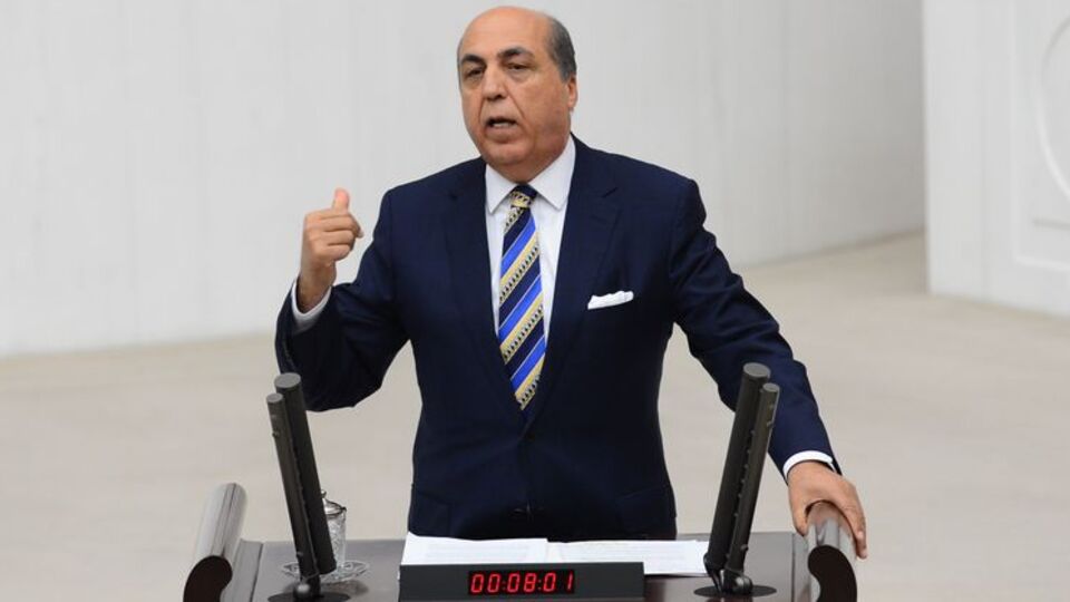 Ayaydın'dan istifa açıklaması