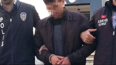 Altta ceset, üstte eşcinsel ilişki!